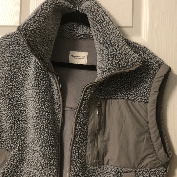 Womens Abercrombie & Fitch Soft A&F collection Zip Up Vest sz S gray - Picture 2 of 4